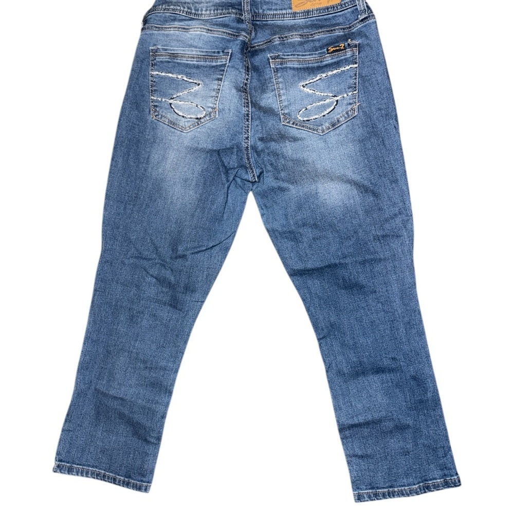 Seven7 Women's Blue Distressed Capri Jeans - Picture 4 of 4